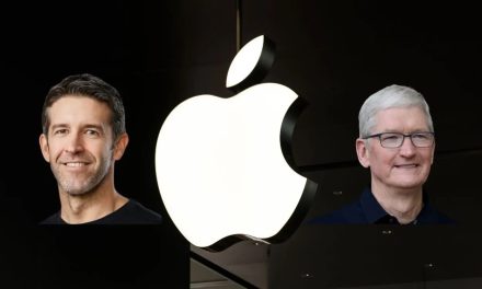 Tim Cook Mundur, John Ternus Jadi CEO Apple Setelah 15 Tahun