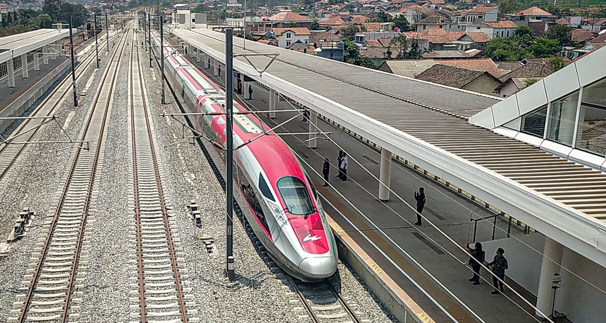 Uji Coba Kereta Cepat Jakarta-Surabaya Tahap I Di Mulai
