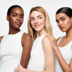 Trik Memilih Warna Baju Dari Undertone Kulit Pakai Kamera HP