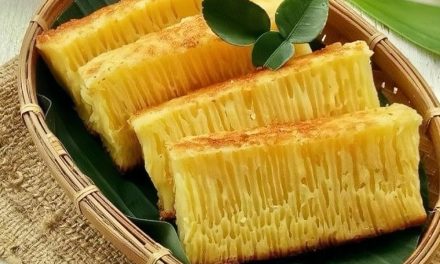 Bika Ambon Medan: Bolu Berongga Aroma Serai Dan Daun Jeruk