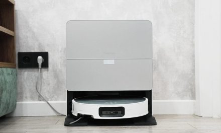 Roborock S9 MaxV Ultra Dengan Fitur Lengan Pembersih Sudut